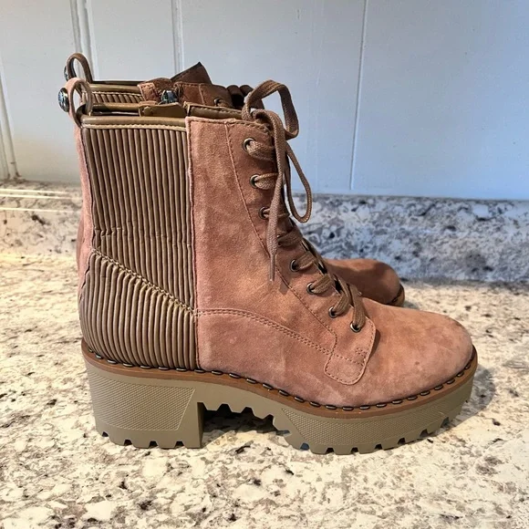 Women's Vince Camuto Brown Suede Zip Closure Movelly Combat Boot Size 8 - Picture 2 of 10